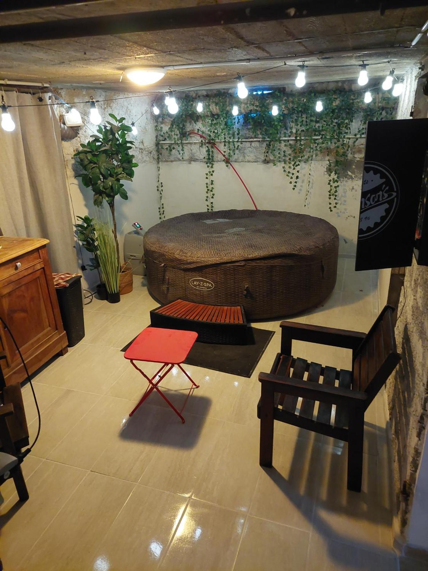 D'exception 13 Couchages Avec Jacuzzi Et Sauna Holiday home Chalons-en-Champagne